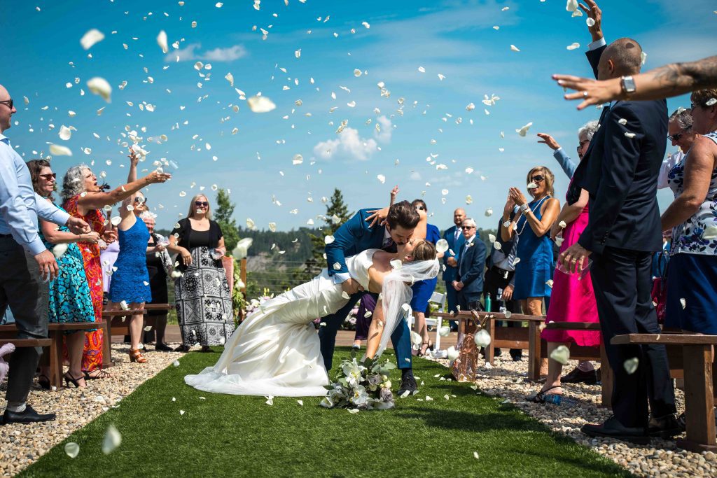 river's edge edmonton wedding photographer