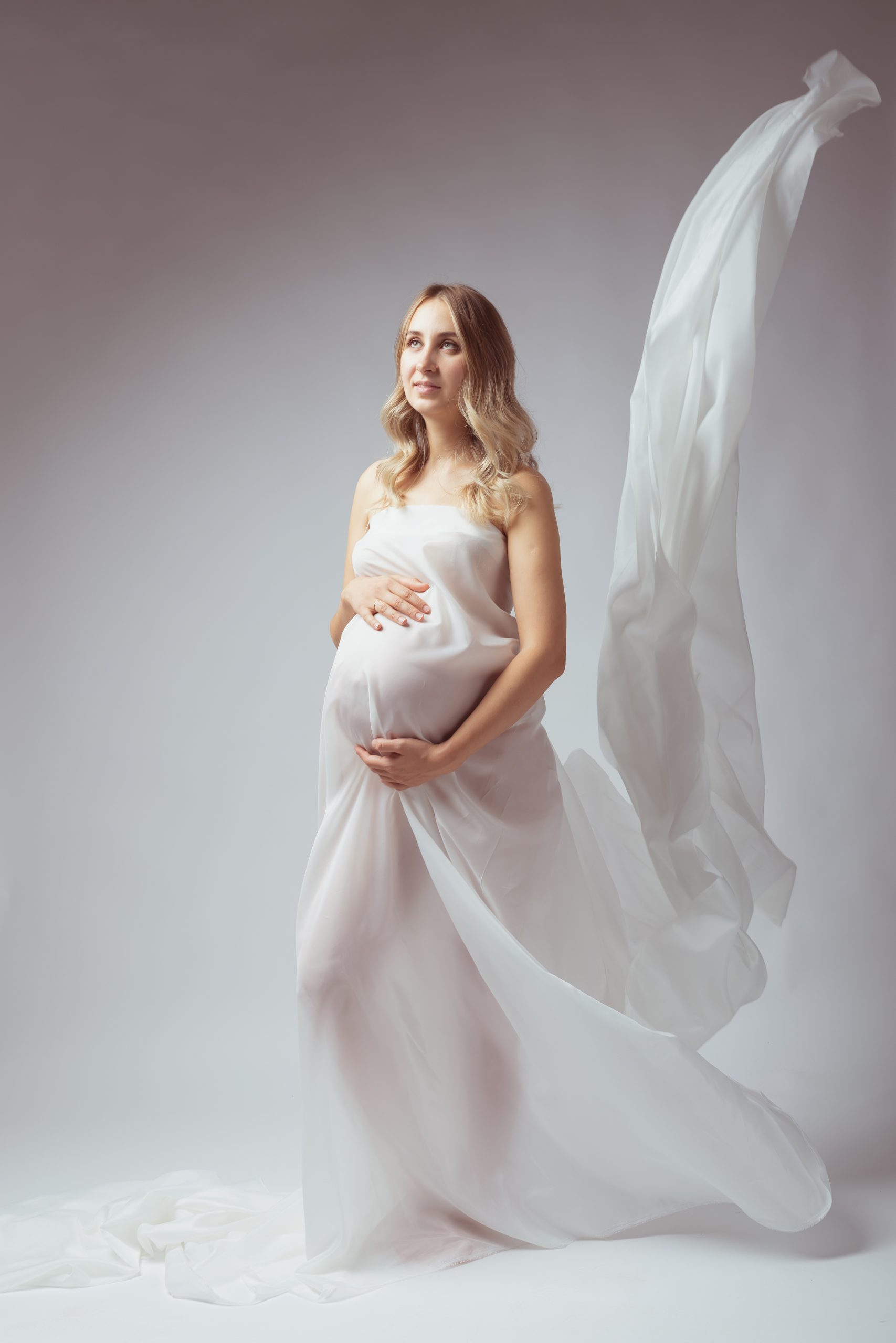 elegant pregnant young woman standing wearing flyi 2023 11 27 04 58 14 utc scaled